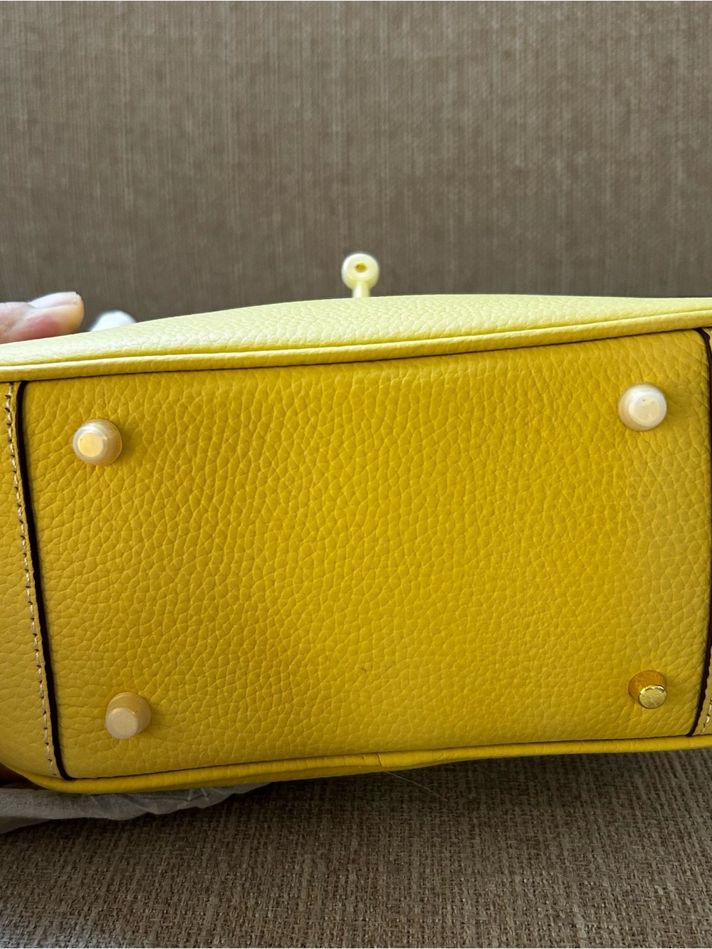 18cm Chicken Yellow Leather Pillow Bag - Picture 8 of 9